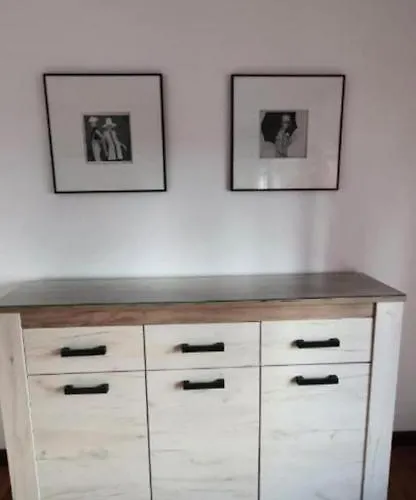 公寓 El Descanso De Vut 5665 As *